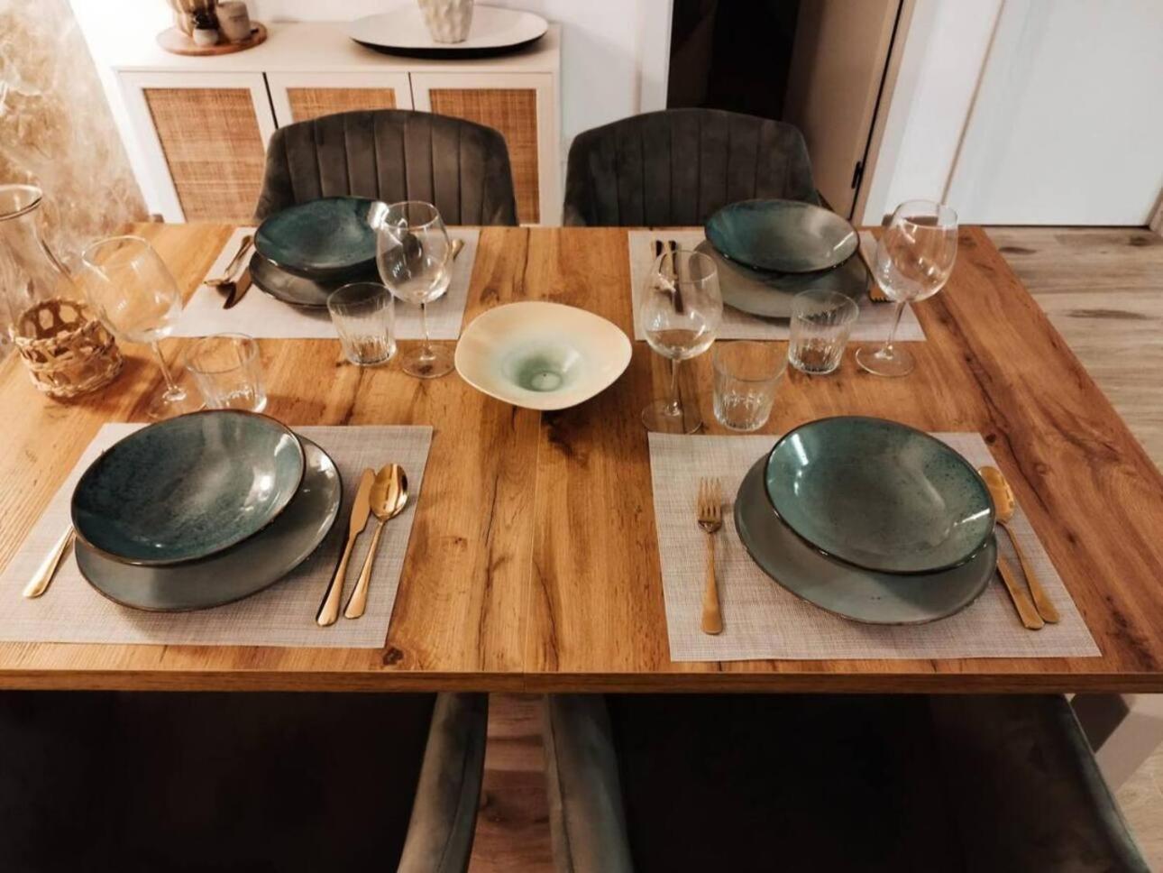 Nuevo Apartamento Moderno En Benicasim Con Terraza Y A Minutos De La Playa 베니카씸 외부 사진